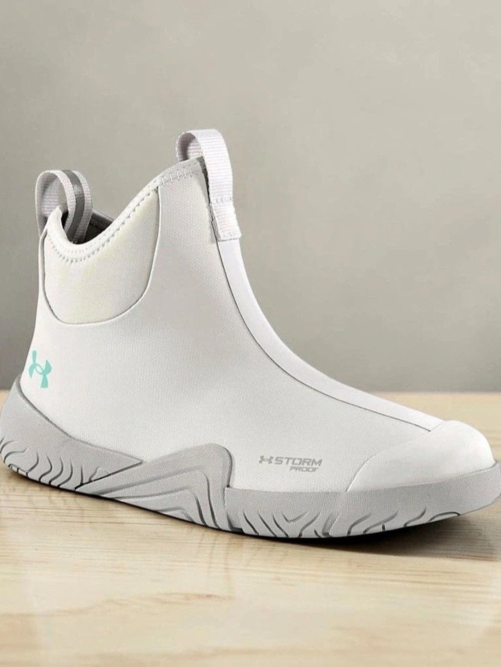 Under Armour HOVR Highlight Ace White High-Top Sneakers Like New